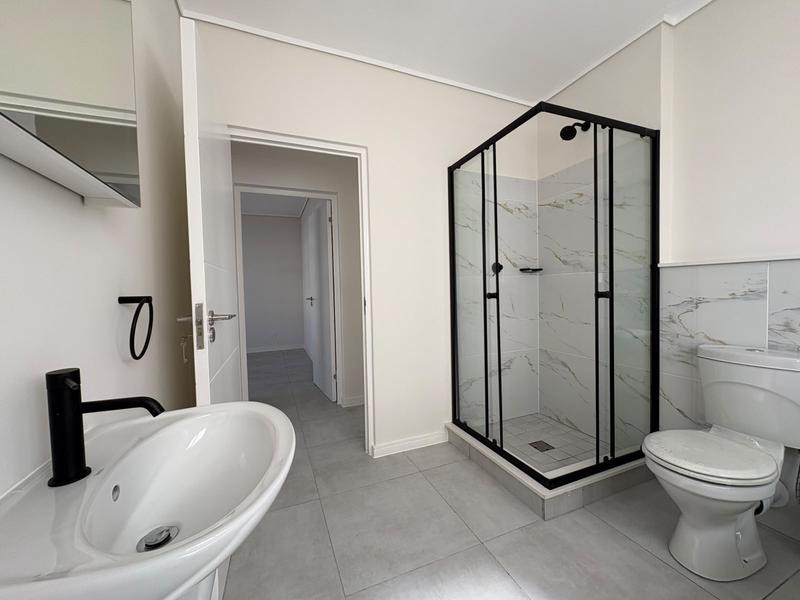To Let 3 Bedroom Property for Rent in Sandown Western Cape